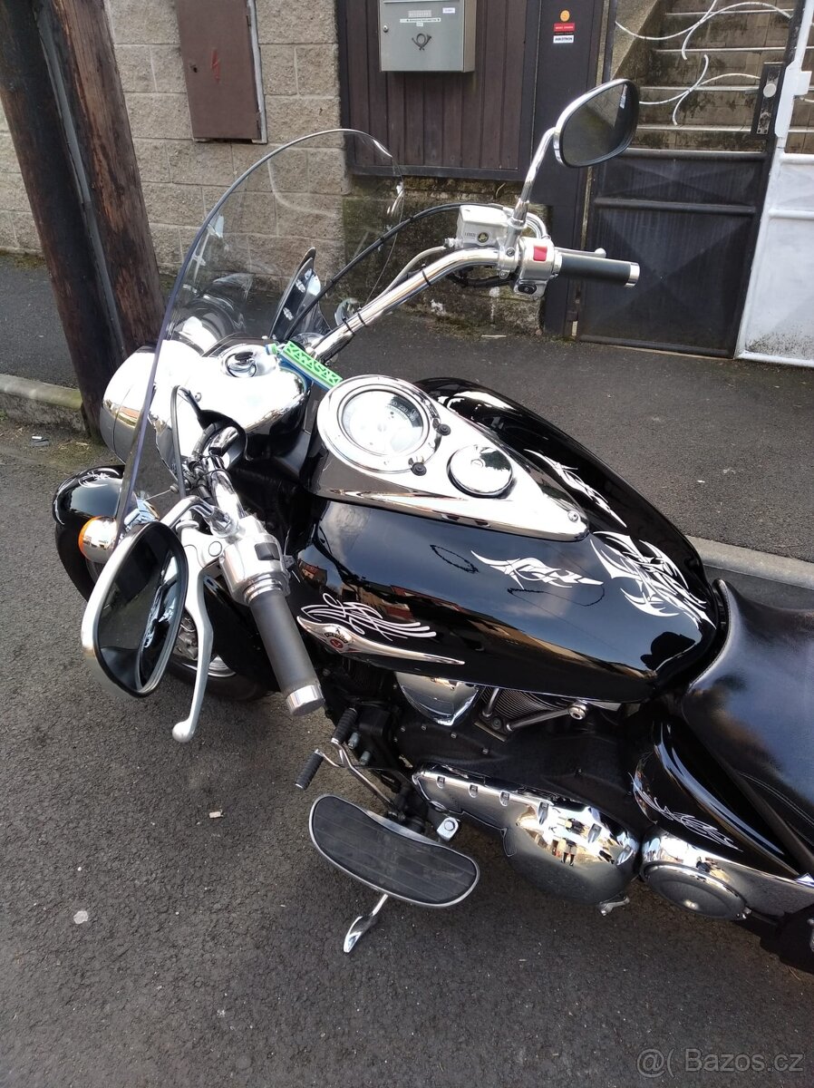 Kawasaki VN 2000 - 4