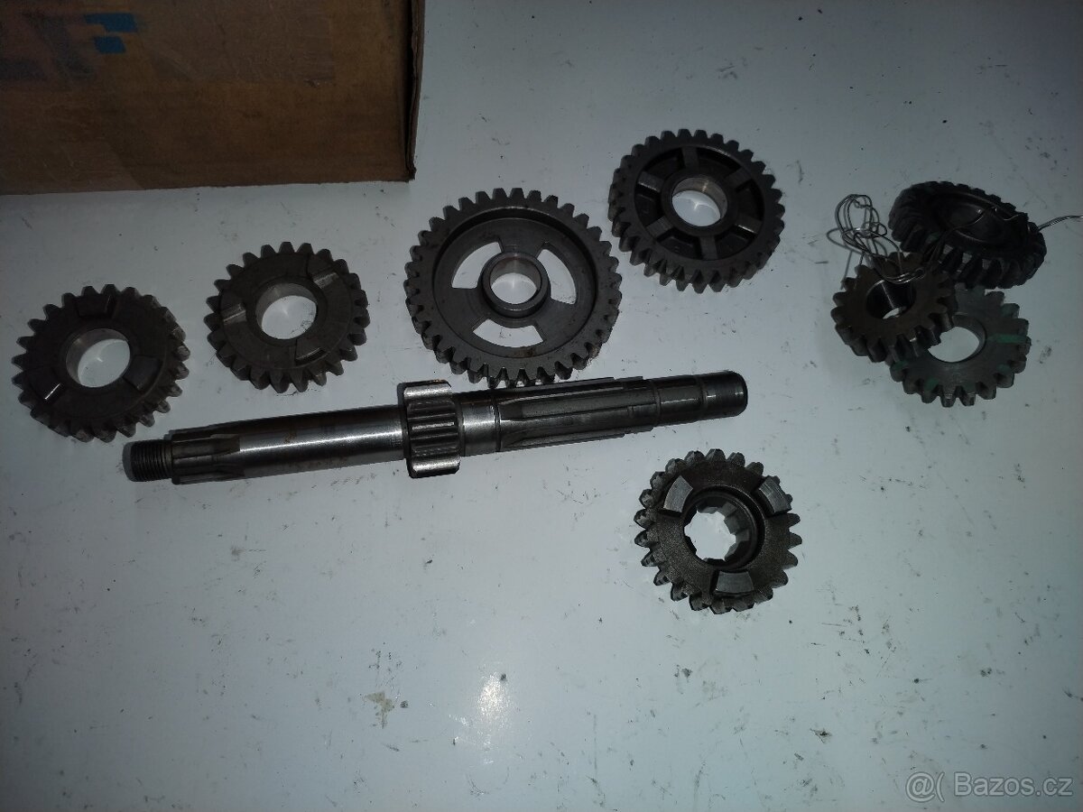 Yamaha RD 250,350, 125 - 4