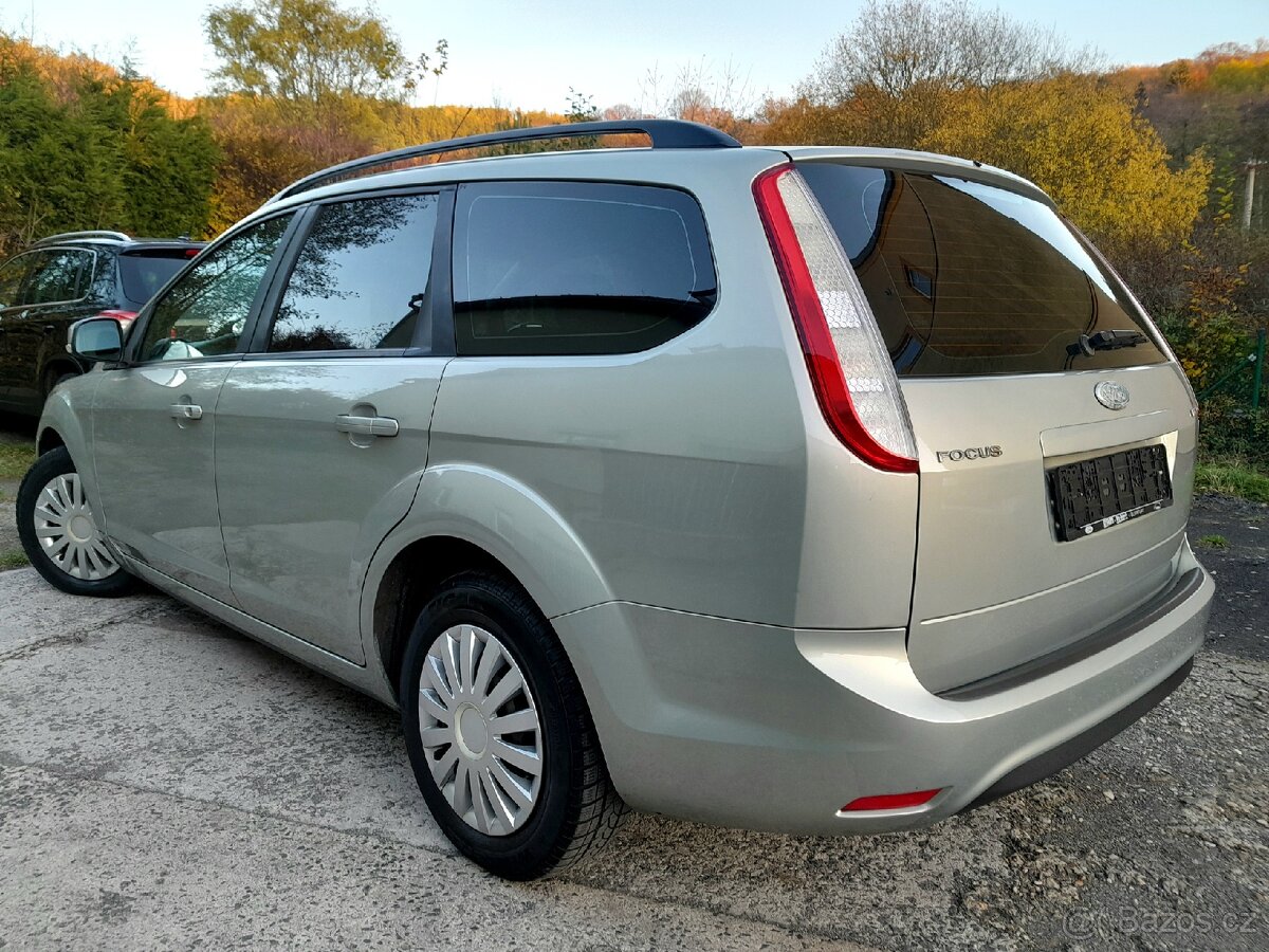Ford Focus Combi 1.6TDCi 80kW rok 2008 naj.389tis. NOVÁ STK - 4