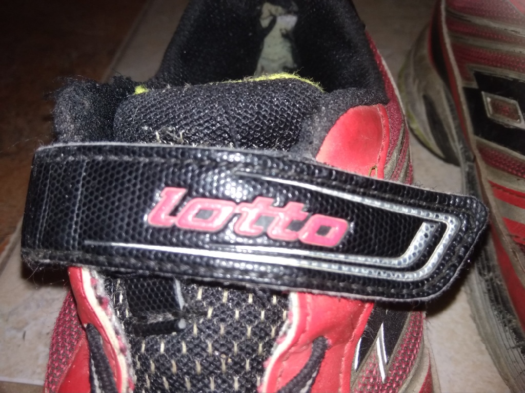 Dětské sportovní polobotky/tenisky Lotto, v. 35 - 4