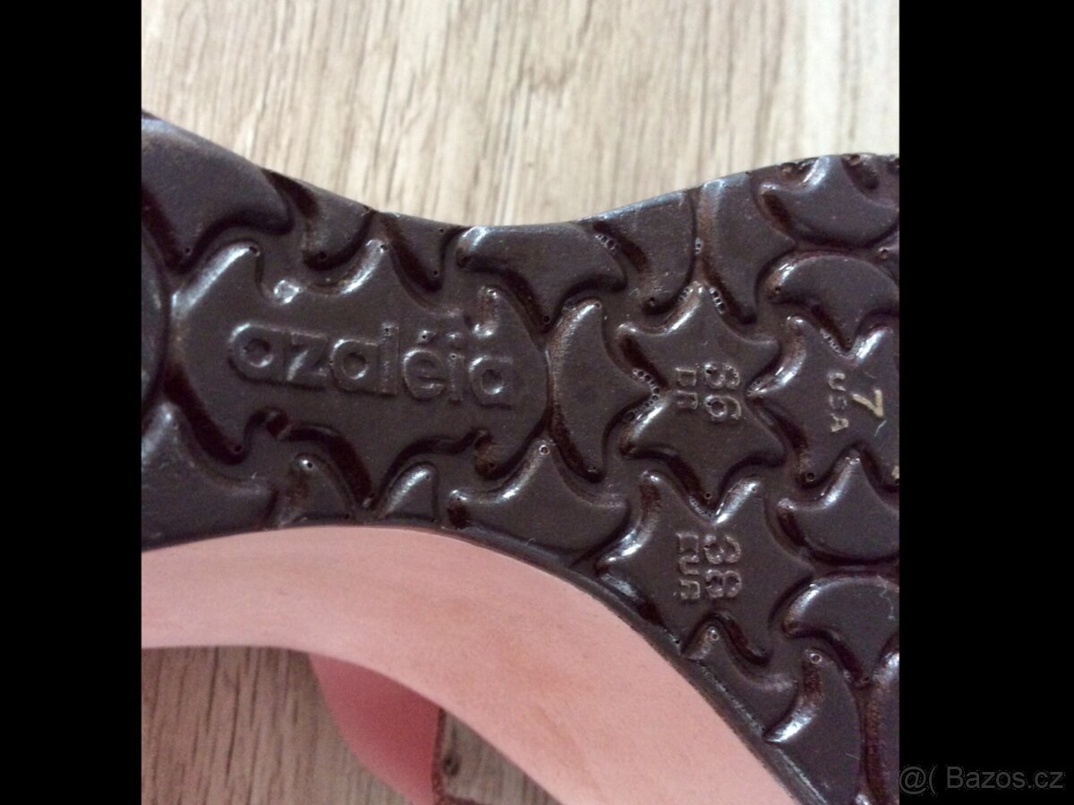 Dámské boty na klínku, vel. 38. - 4