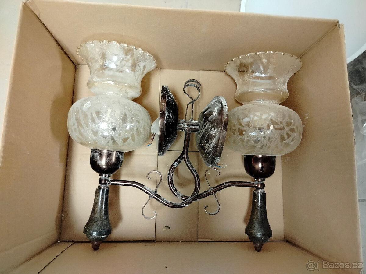 Nástěnné lampy - kov, dřevo a sklo - 4