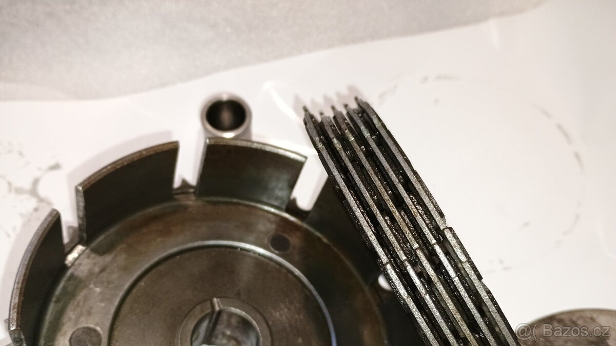 Spojka Jawa 250, 350 panelka, lamely - 4