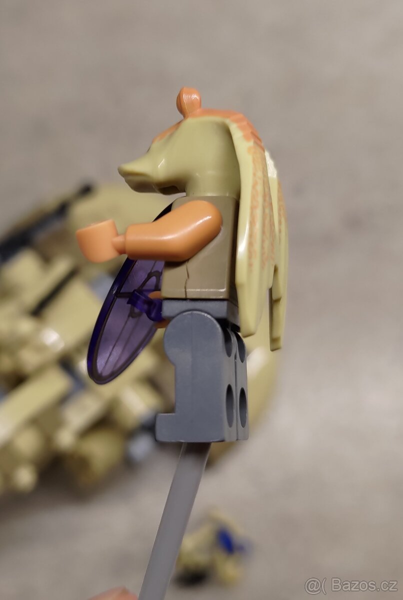 Lego Star Wars 75080 AAT - 4