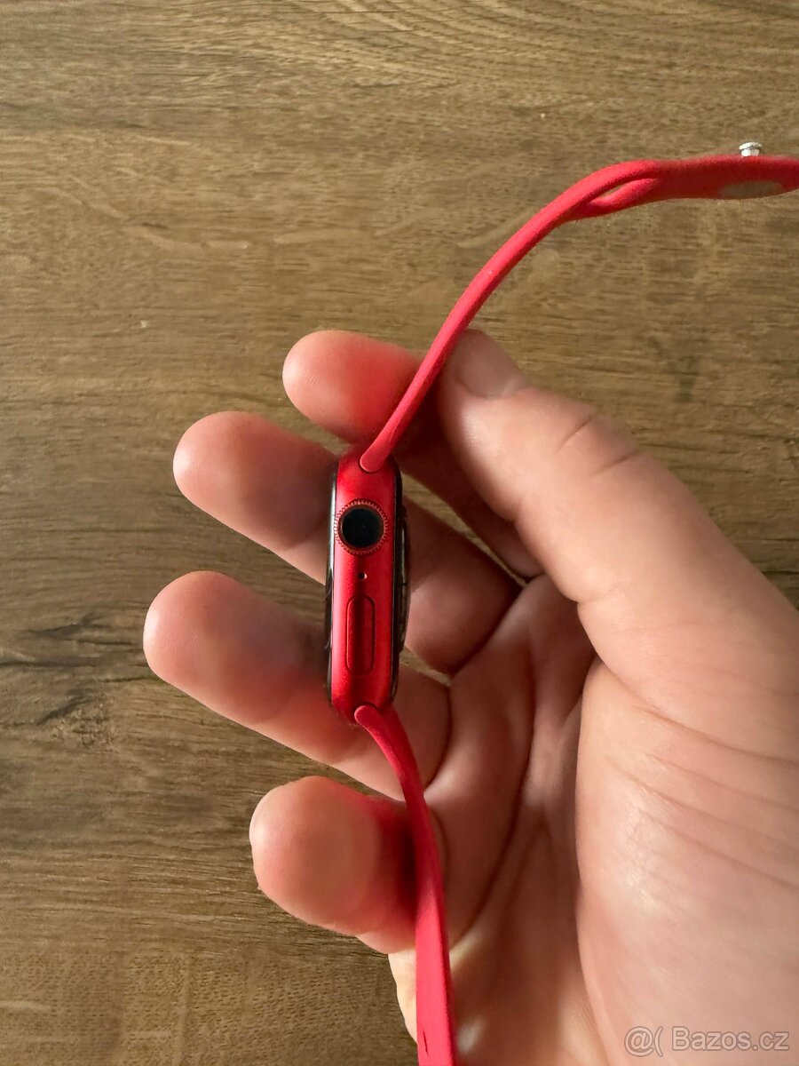 Apple Watch 8 41mm - 4