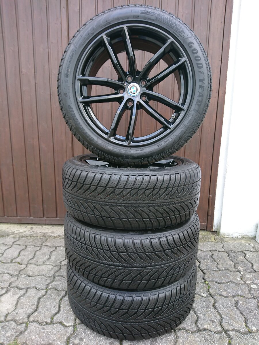 BMW 5 G30,31 18" M 662 originální zimní kola 245/45/18 5x11 - 4