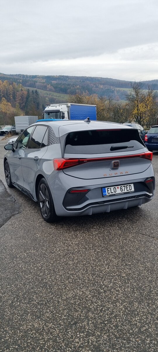 Cupra Born 150kw r.v 2022 - 4