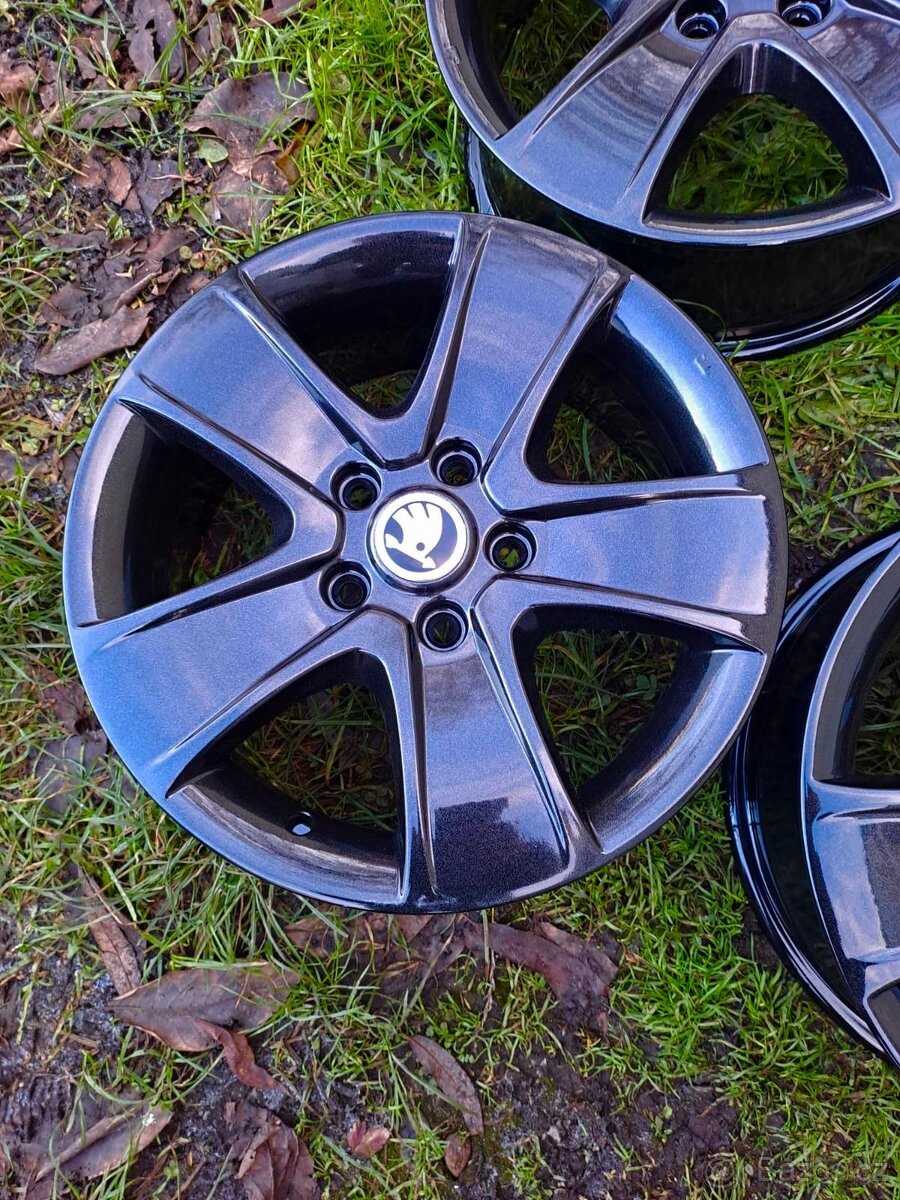 Alu kola 5x112 originál Škoda R16 - 4