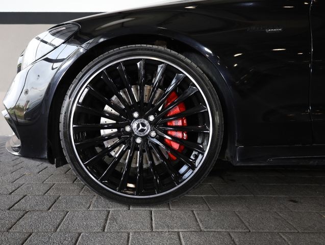 Mercedes-Benz C43 AMG 4MATIC 2017 - 4