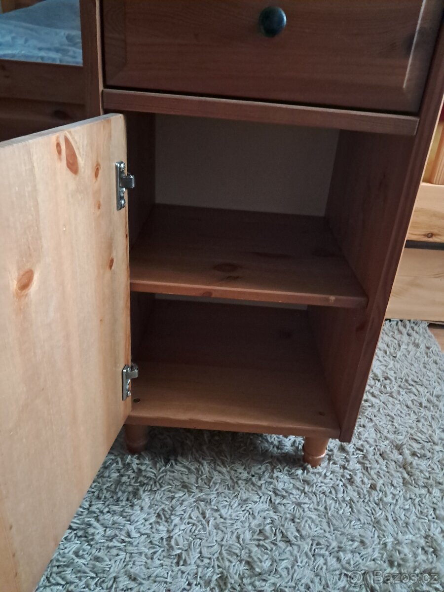 Ikea Hemnes noční stolek - 4