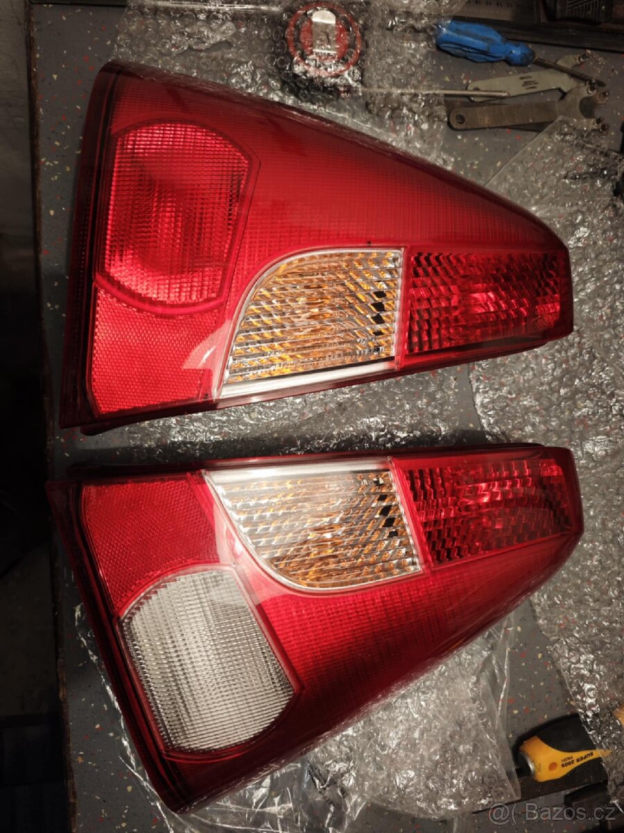 Dacia Logan I světlomety - 4