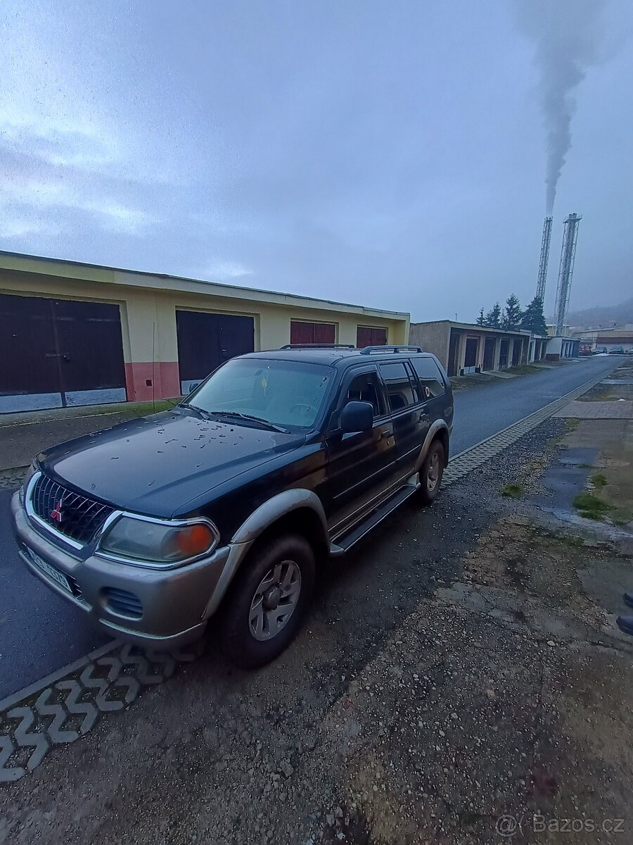 Mitsubishi Pajero Sport 3.L automat - 4