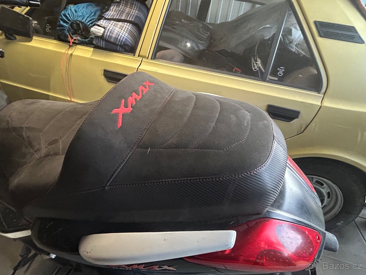 Sedadlo Yamaha xmax 2008 - 4