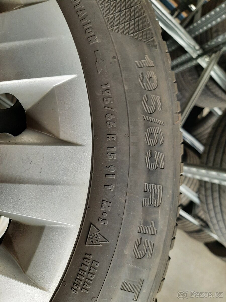 SADA 4 ZIMNÍCH KOL CONTI 195/65R15 - 4