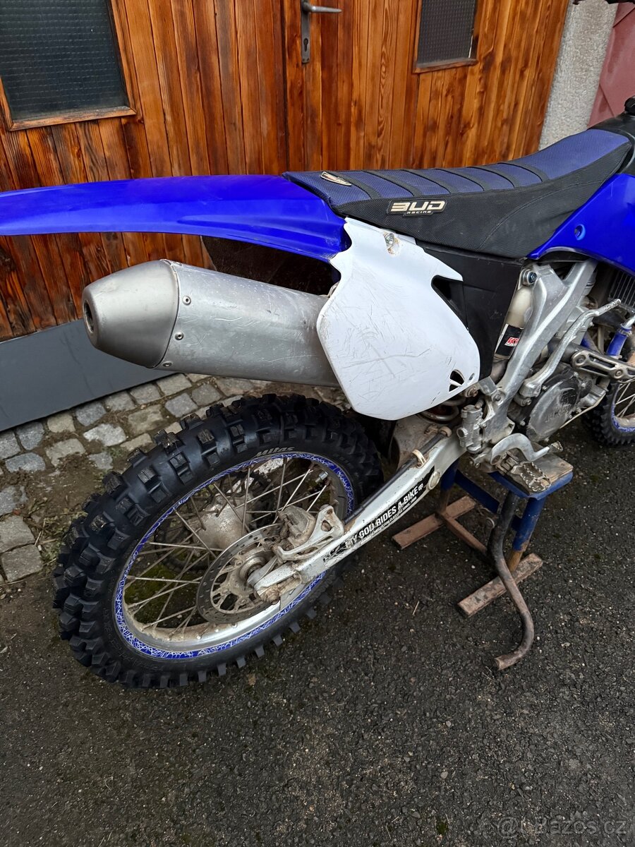Yamaha Yzf 450 🔵 - 4