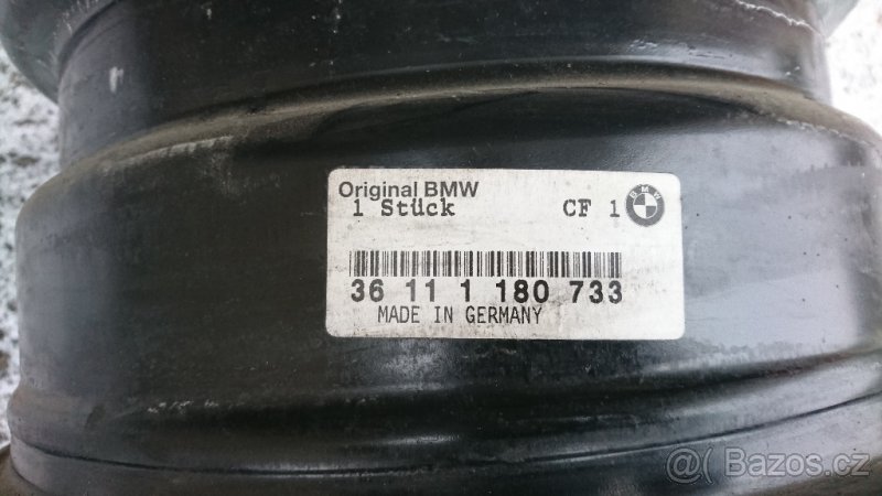 BMW E34 plechové disky 15" - 4