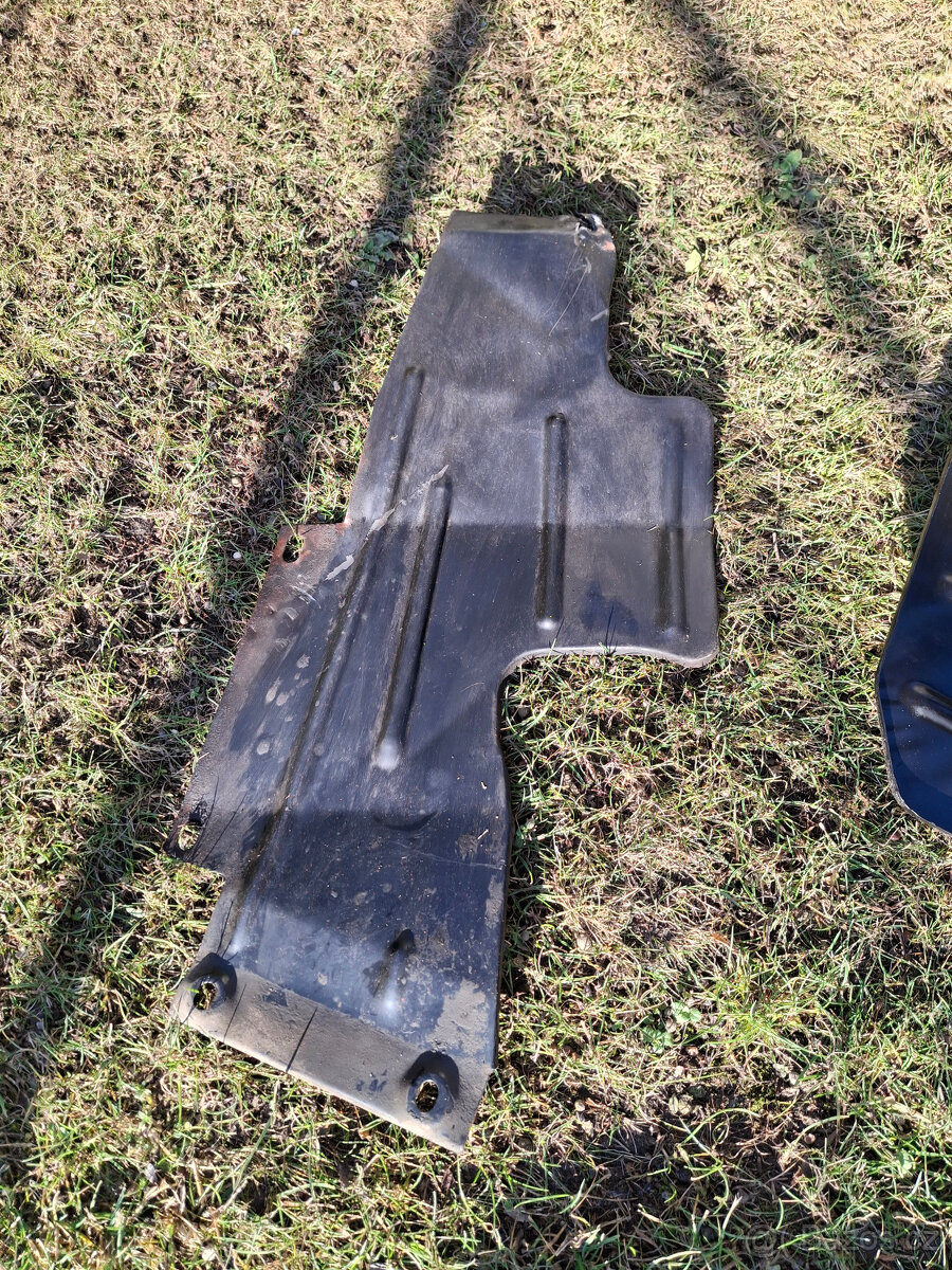 ŠKODA 105 / 130 - ŠUSPLECHY - 4