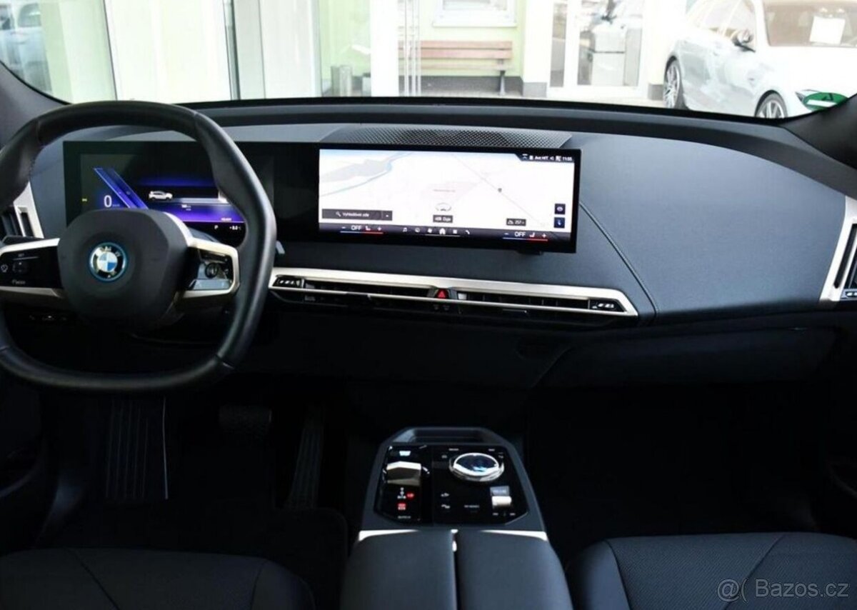 BMW iX xDrive40 1M 3L-ZÁRUKA - 4
