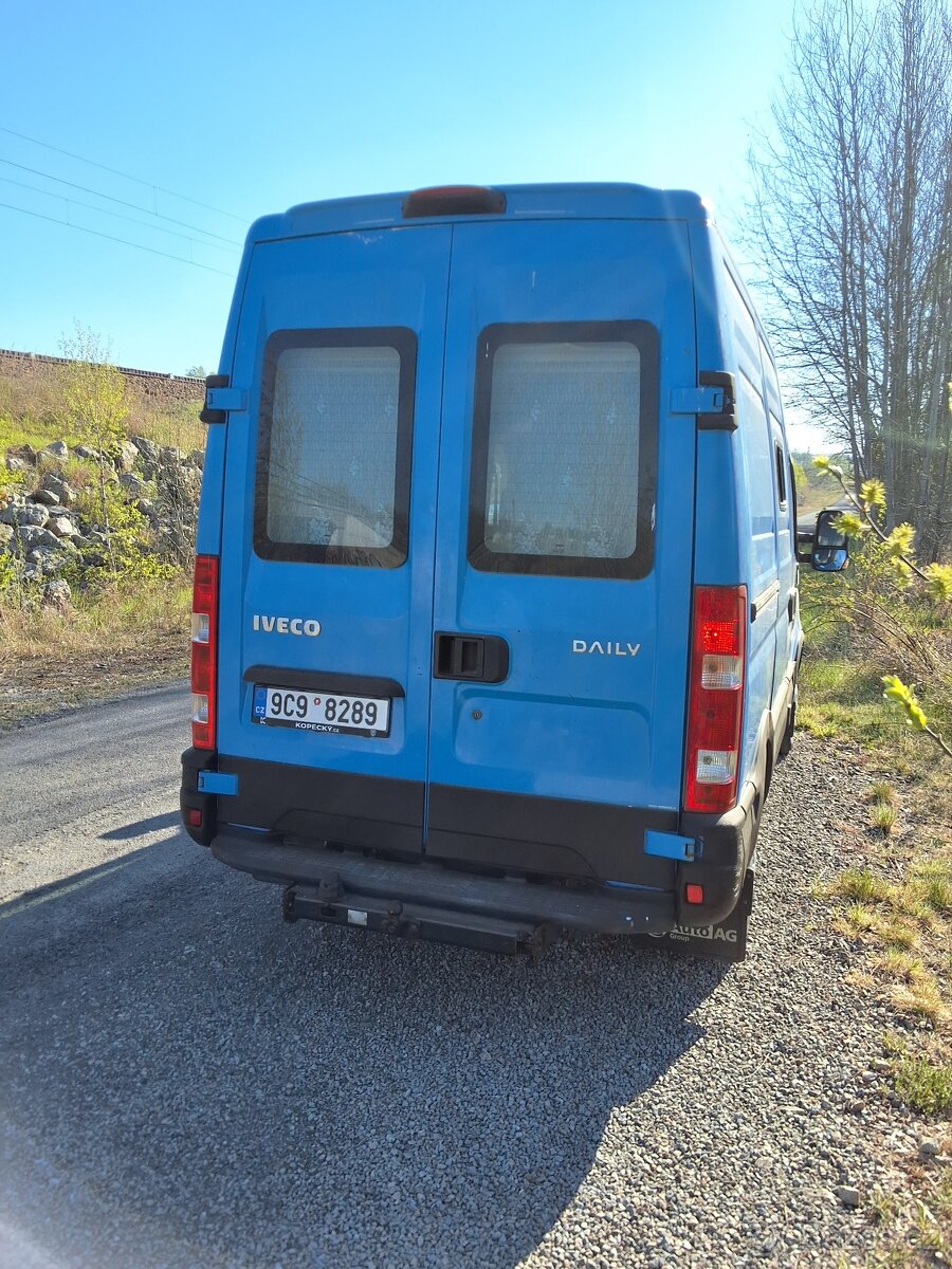 Obytný automobil IVECO DAILY. - 4