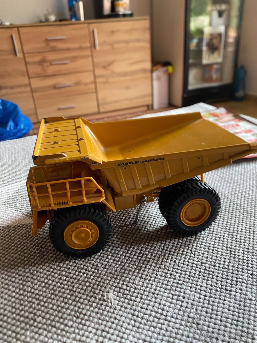 Komatsu HD1200M 1:50 - 4