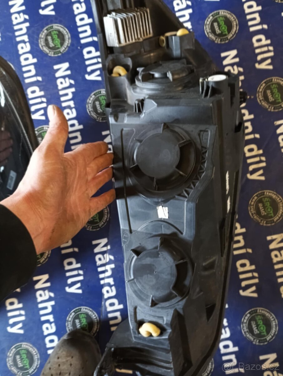 Přední světla LED černé Ford Focus MK4 - 4
