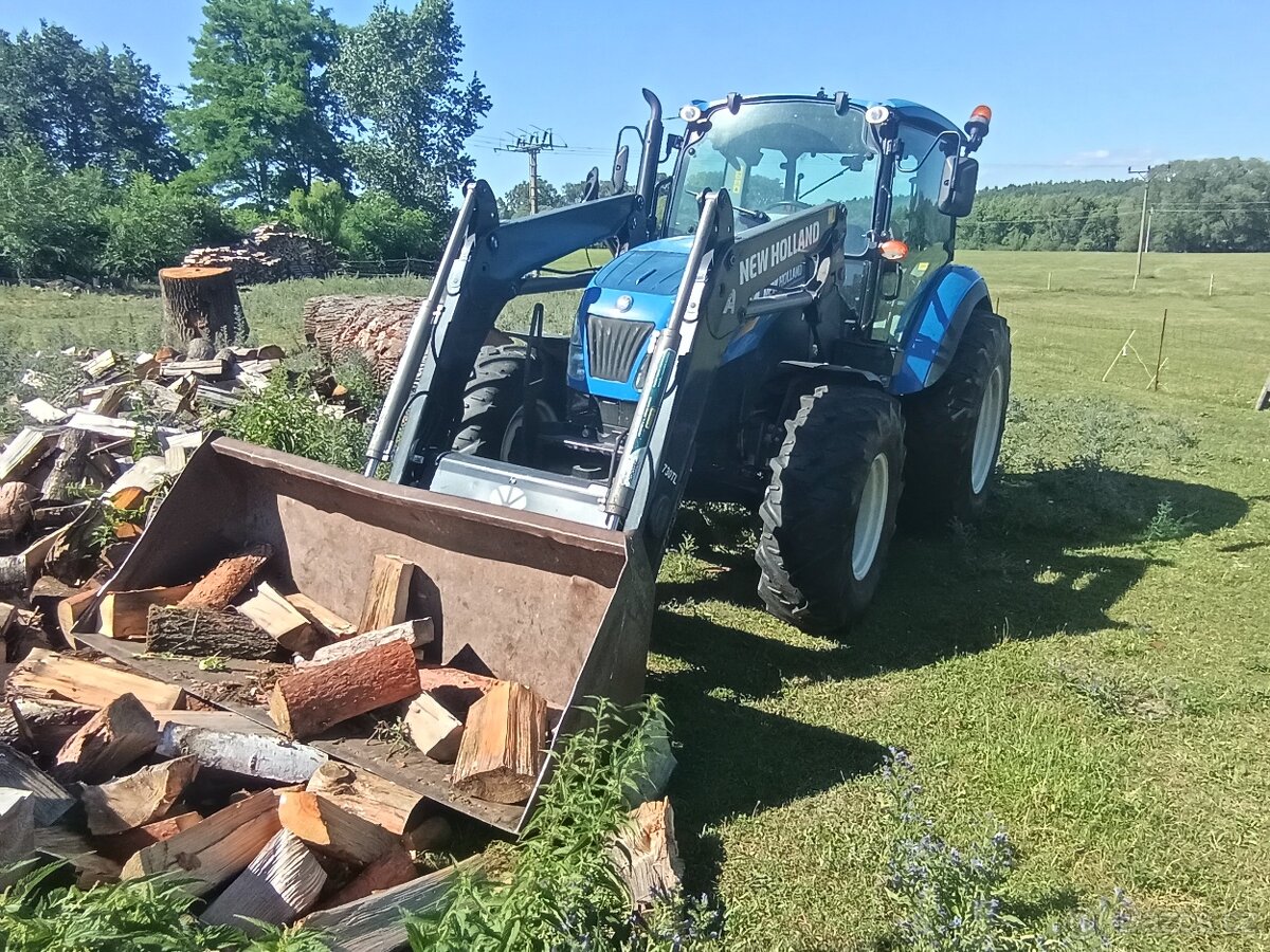 New Holland traktor - 4