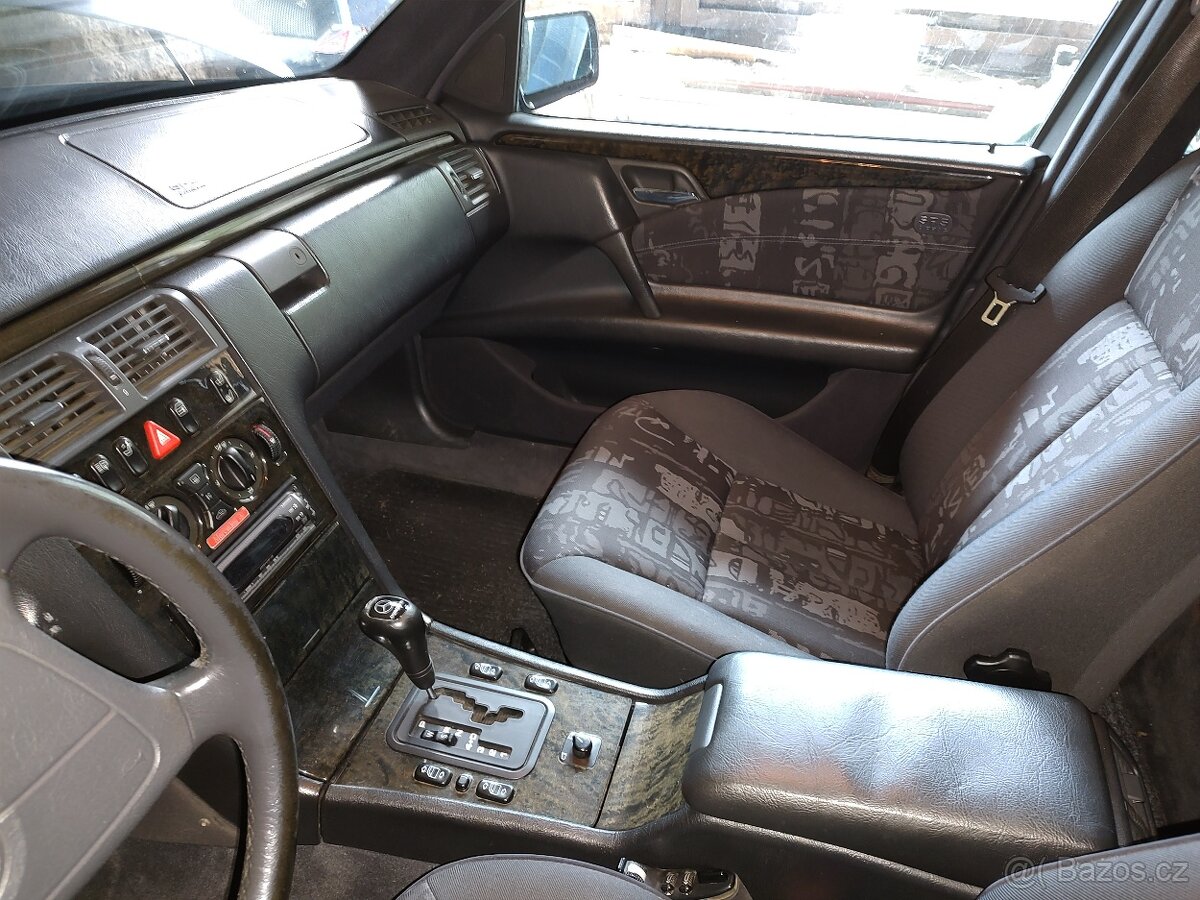Prodam Mercedes diesel e290td - 4
