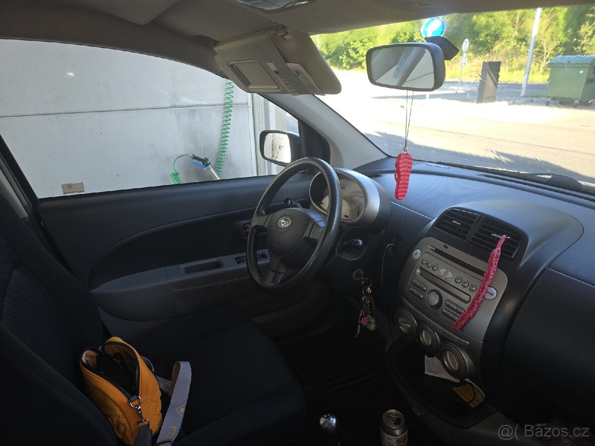 Prodám Subaru justy. - 4