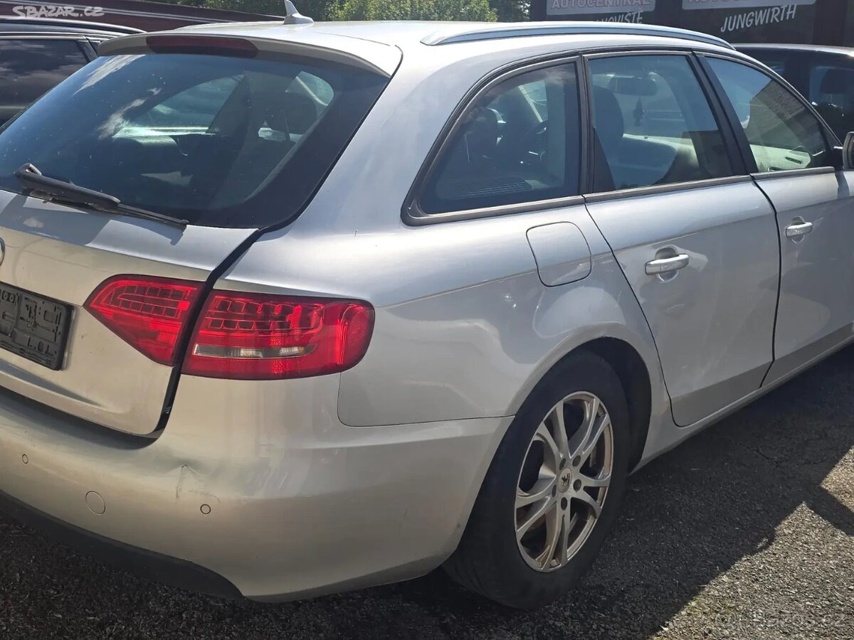 bouraná Audi A4 B8 avant - 4