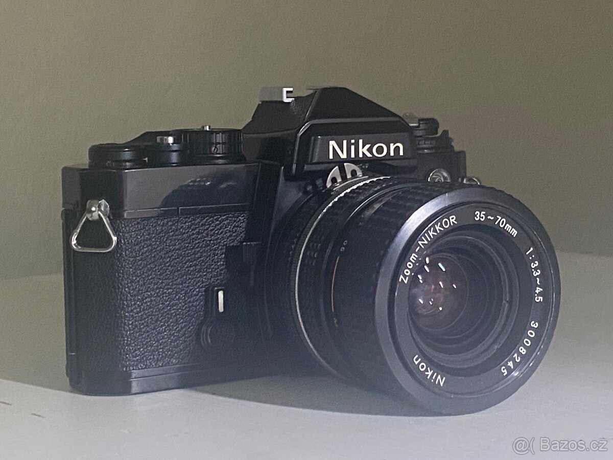 Nikon FE – černý, perfektní stav + Zoom Nikkor 35–70mm f/3,3 - 4