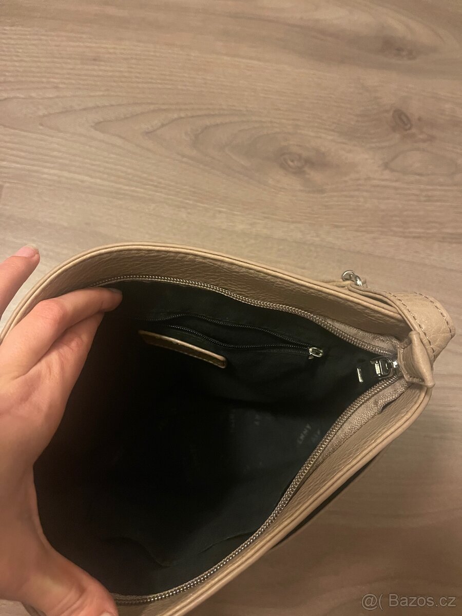 Dámská kabelka přes rameno - 4