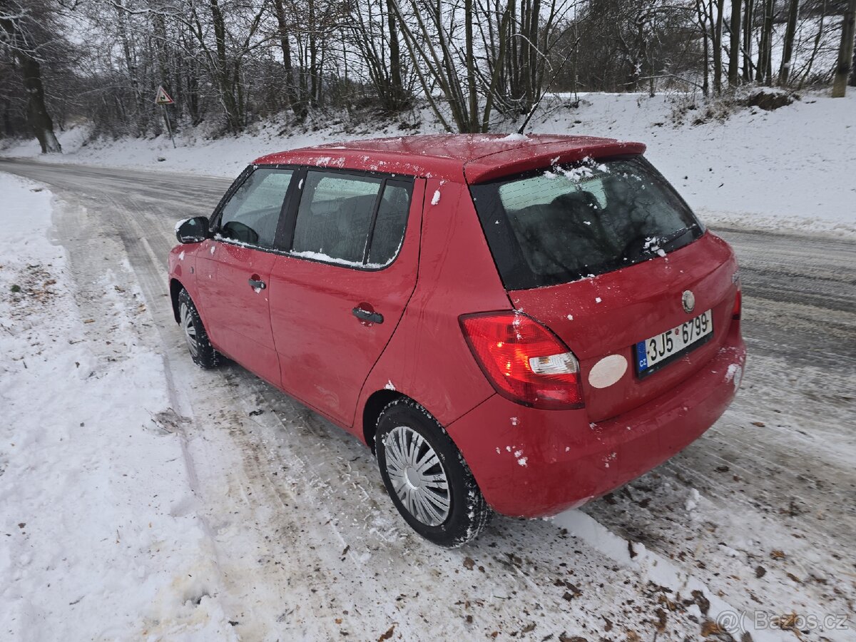 Škoda Fabia ll 1.2 htp r.v. 2009 - 4