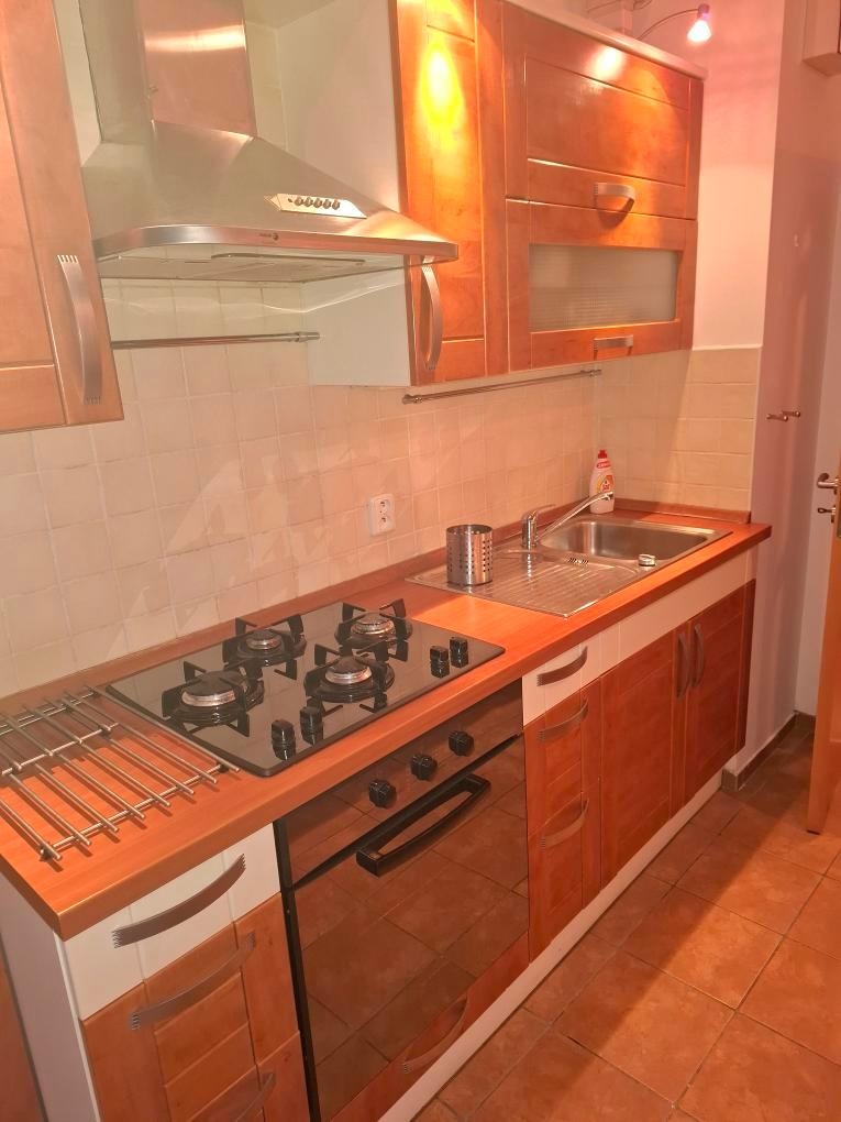 Pronájem bytu 2+kk/ balkon 58 m2 Praha 5 Smíchov - 4