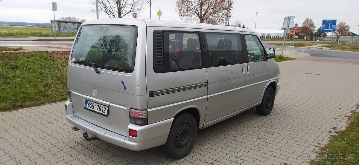 VW MULTIVAN T4 2,5TDi75kw,rv4/2000,7míst,2.MAJ,ALU,ZAHRADKA - 4