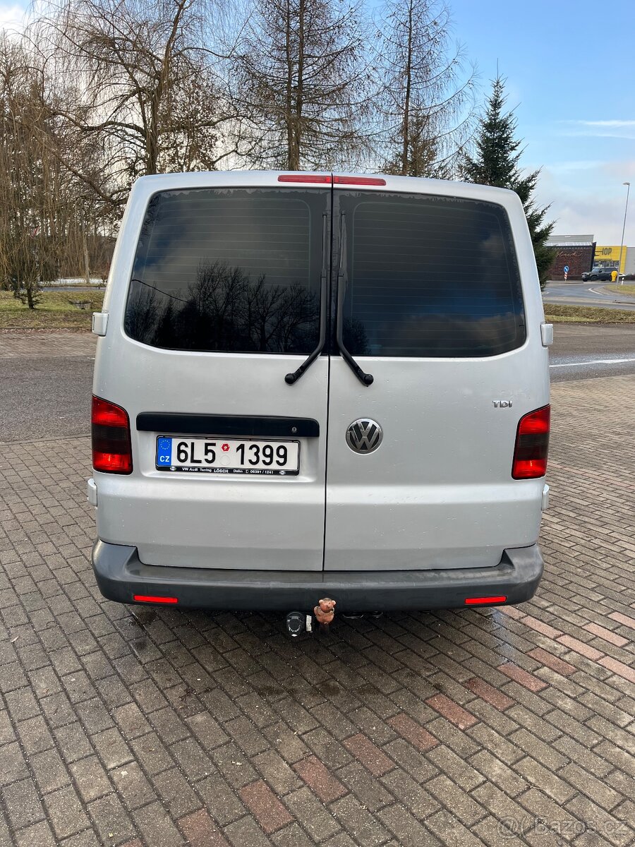 VW T5 1.9 TDi 77 kW Klima 5 mist - 4