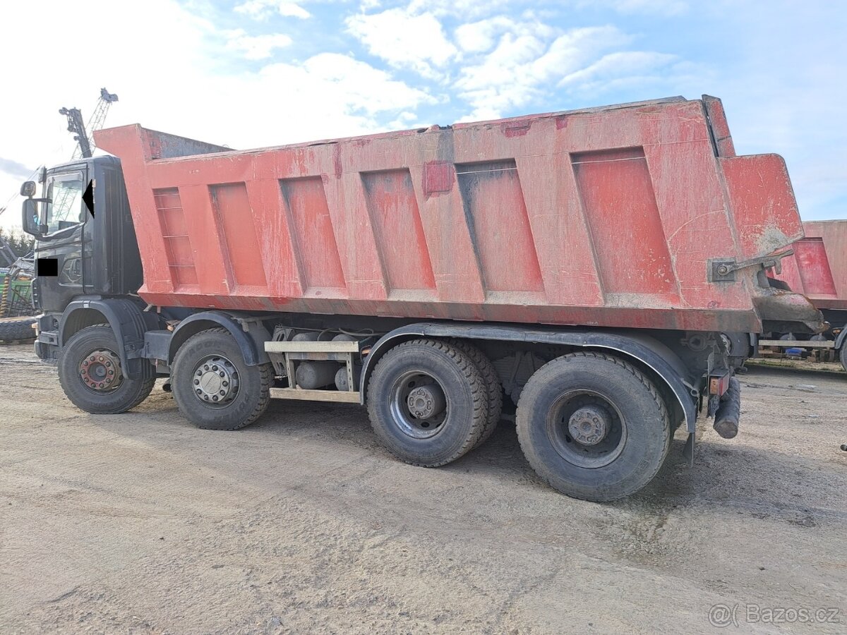 Prodám Scania 8x4 sklápěč - 4