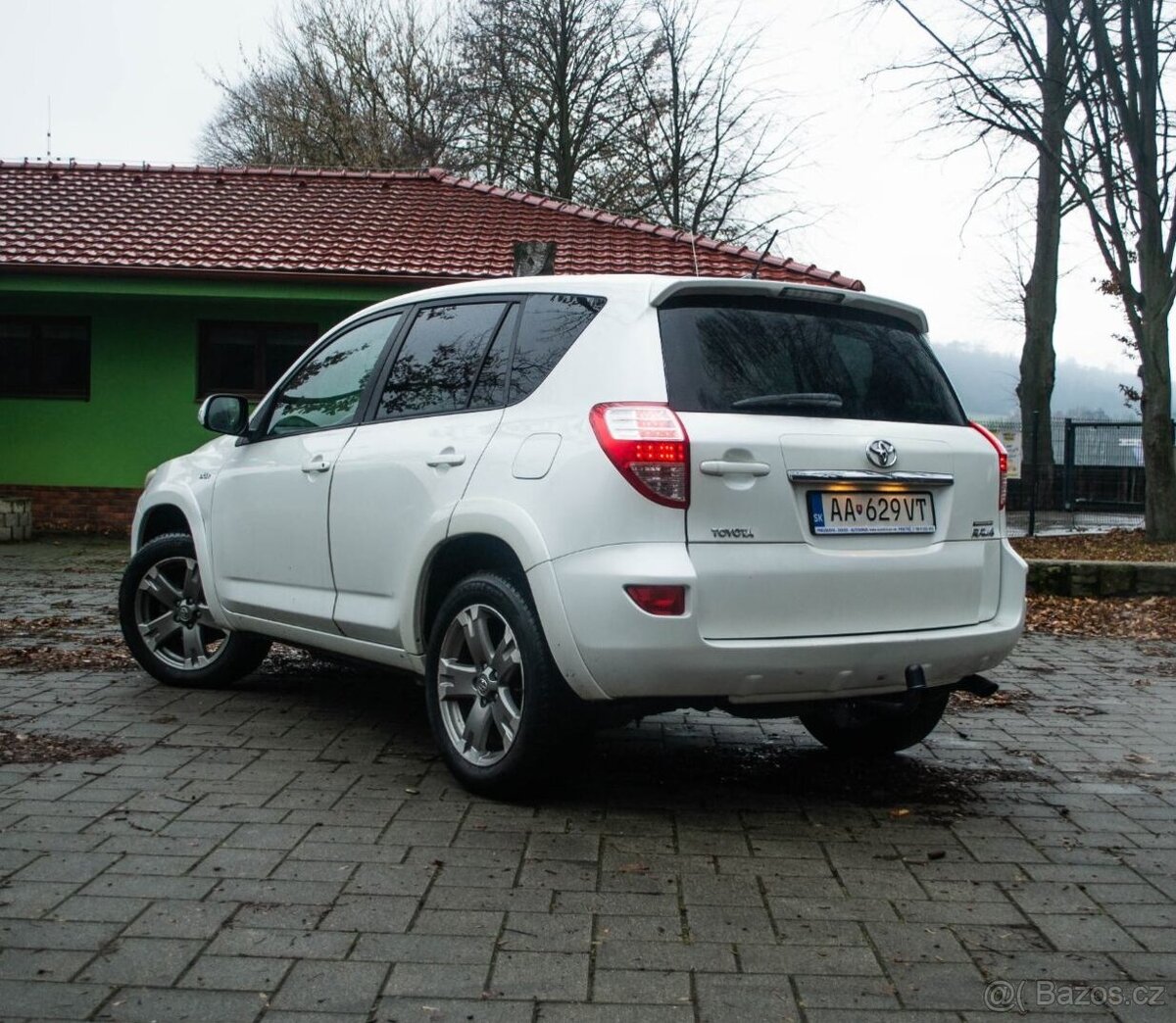 Toyota RAV4 2.2l D-CAT 180 Premium - 4