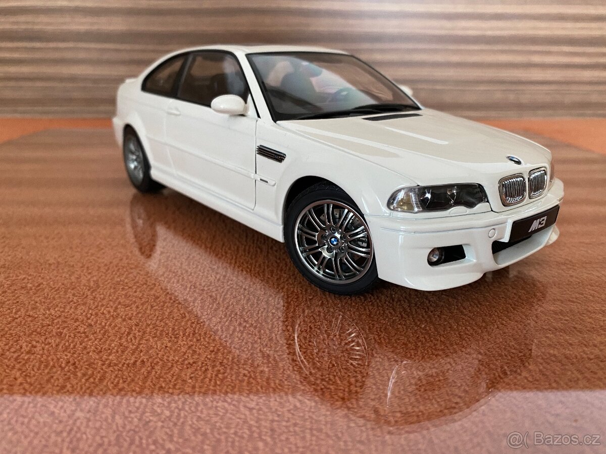 BMW M3 e46 AUTOart 1:18 - 4