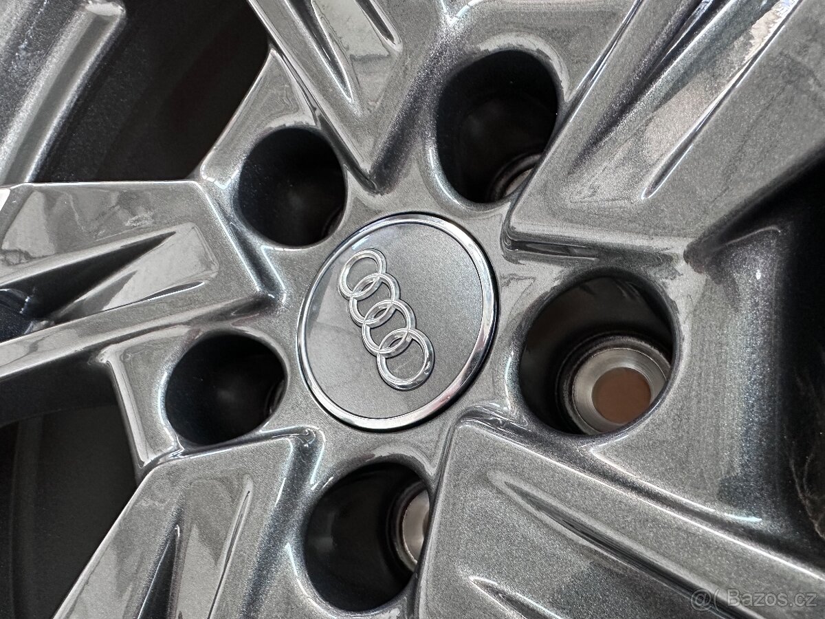 5x112 R20 9J ET38 Audi grey polished - 4
