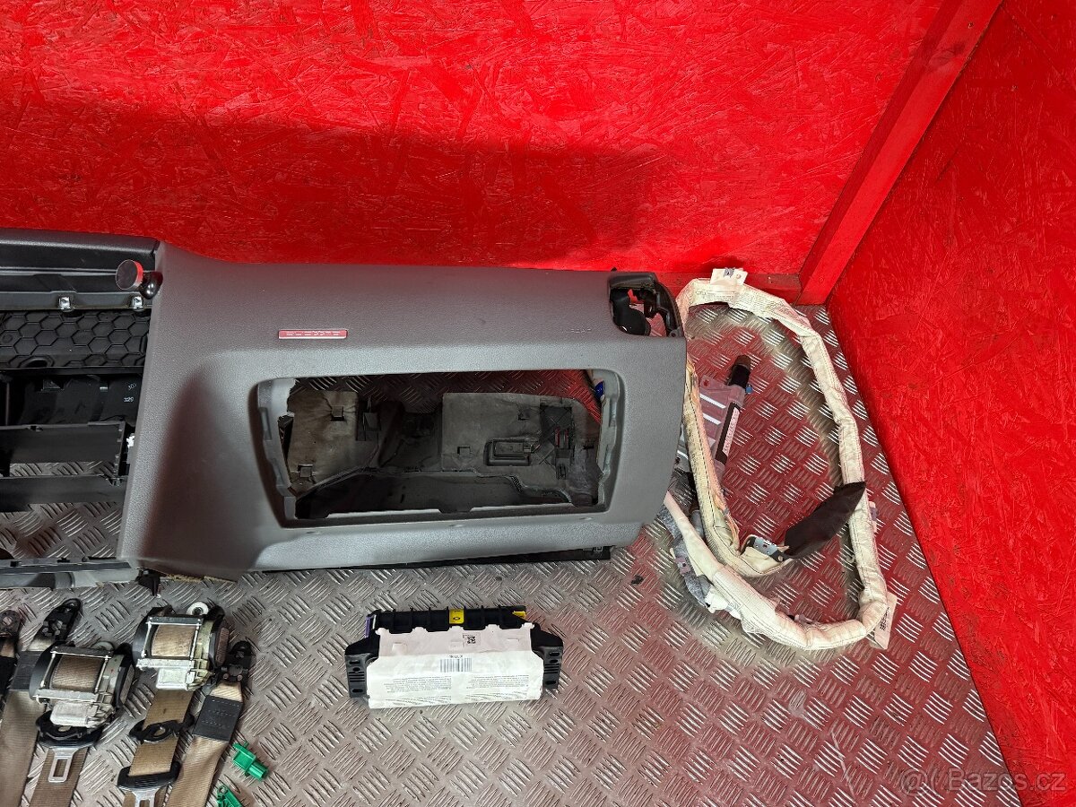 AIRBAGOVÁ SADA AUDI Q7 4L - 4