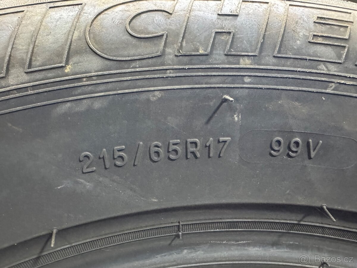 215/65/17 Letní pneu Michelin - 4