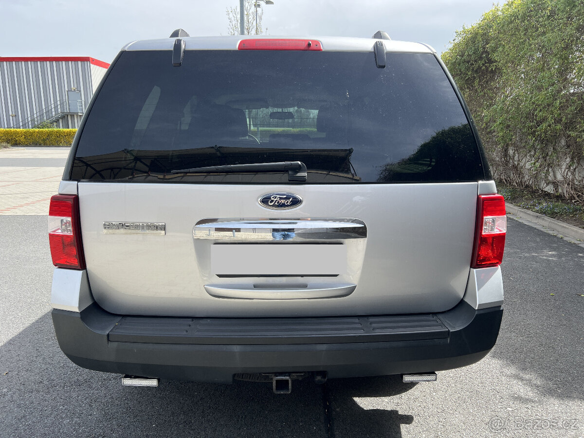 Ford Expedition 2014, 5.4 V8, 4x4, 1.majitel, 118 000 km