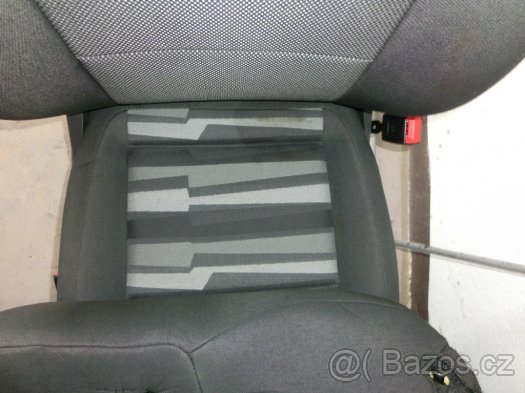 Škoda Fabia II. - sedačky - 4
