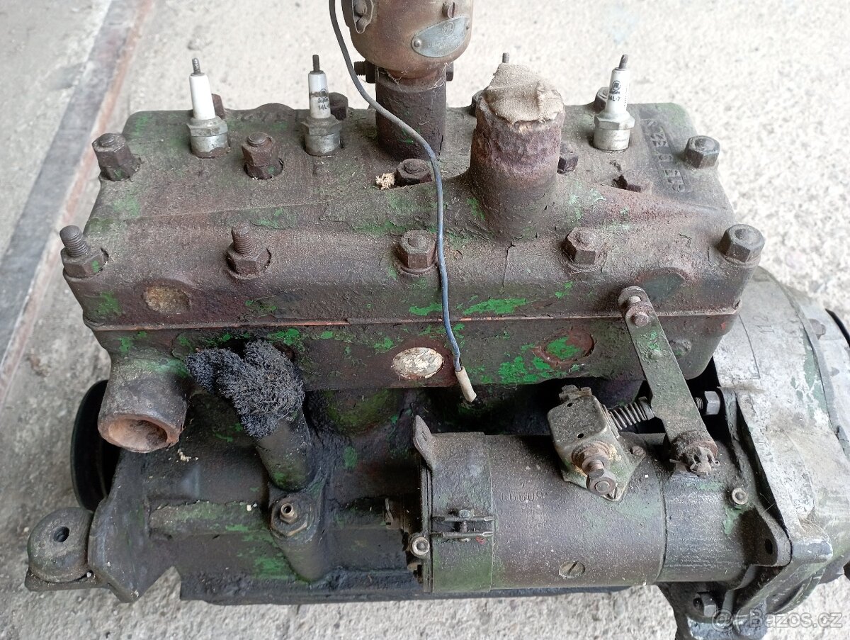 Moskvič 400 401 - 4