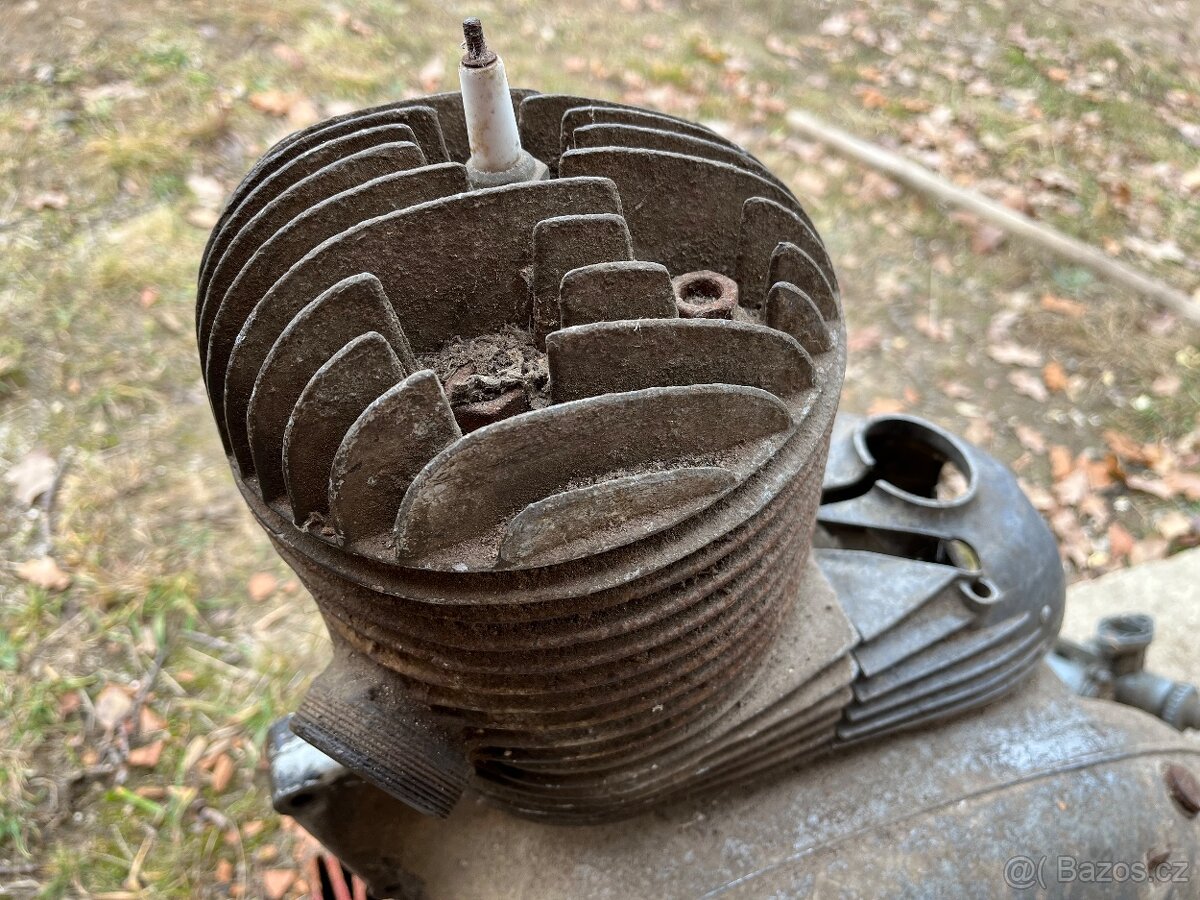 Motor Jawa perak - 4