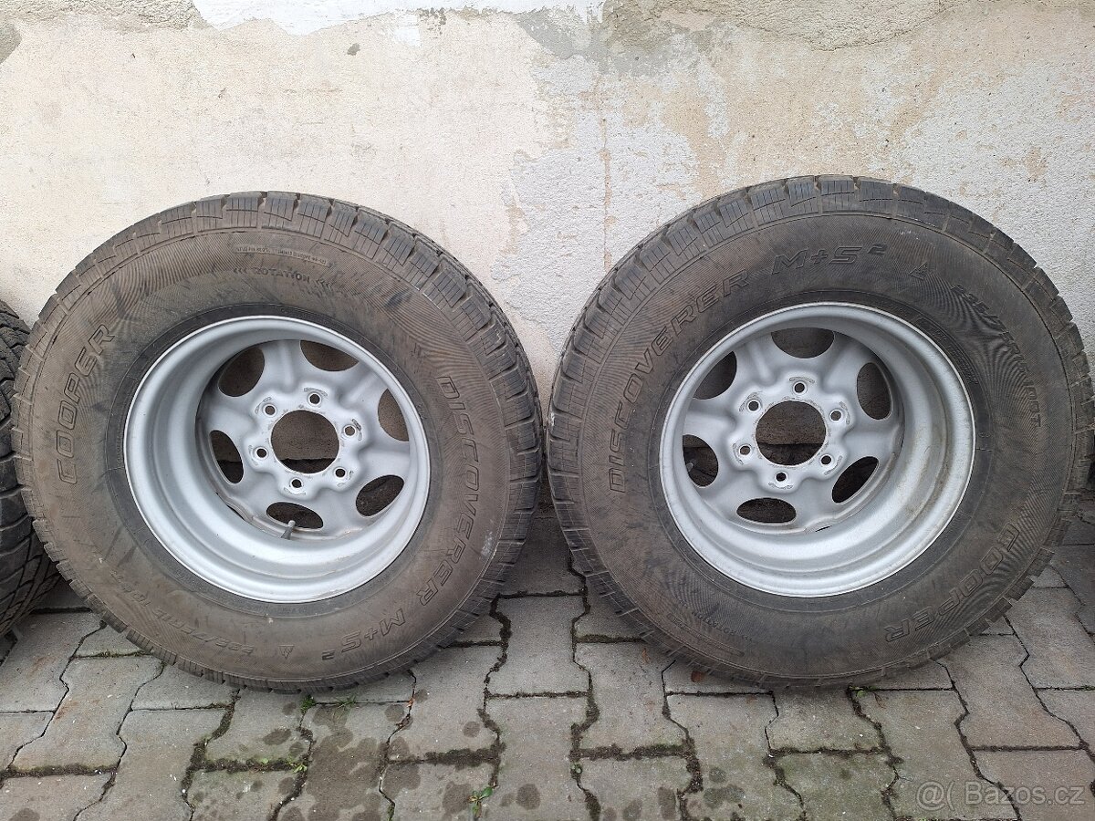 pneu 235/75 R15 - 4