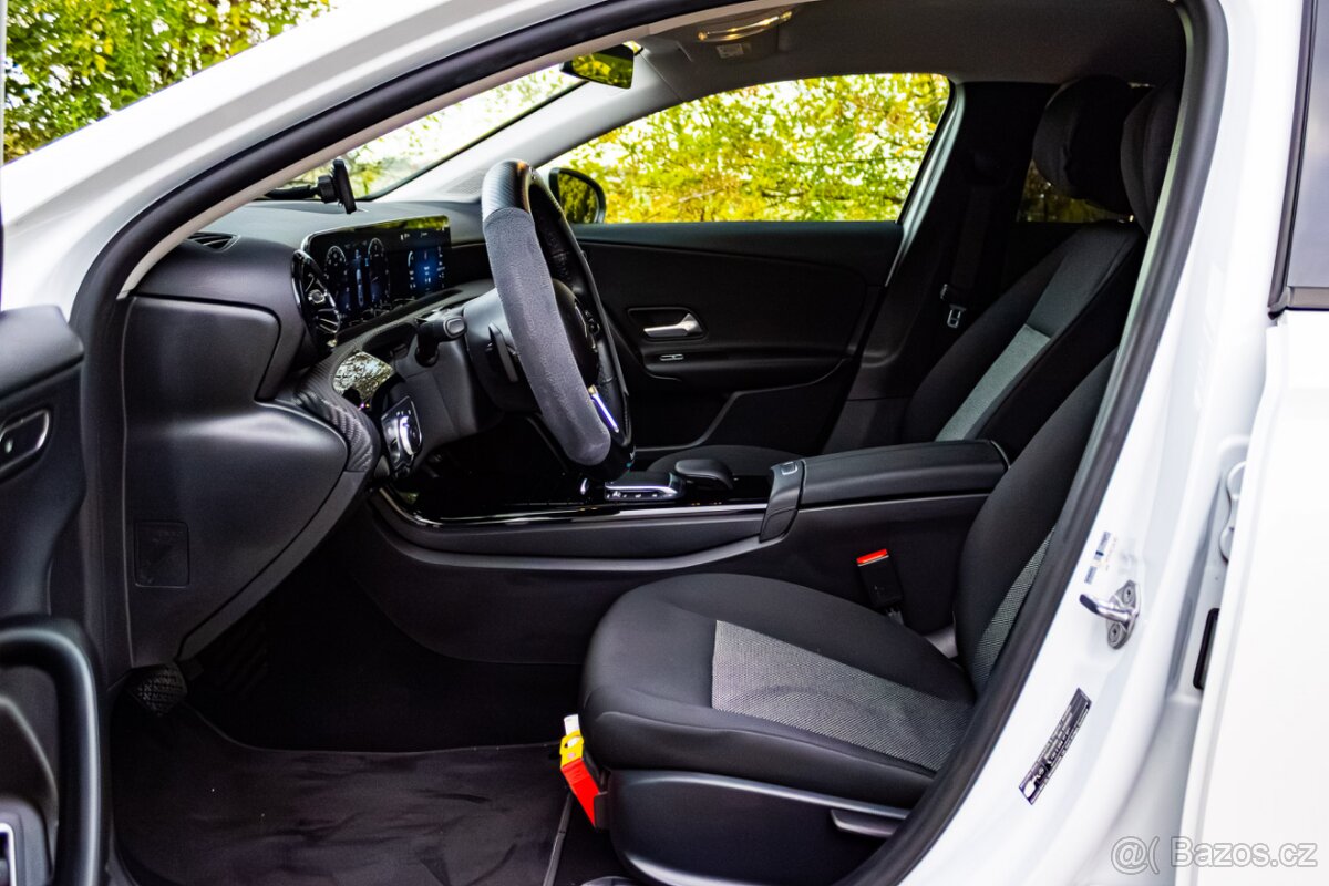 Mercedes-Benz A200d 110kW / TOP STAV / Virtuálny kokpit / - 4