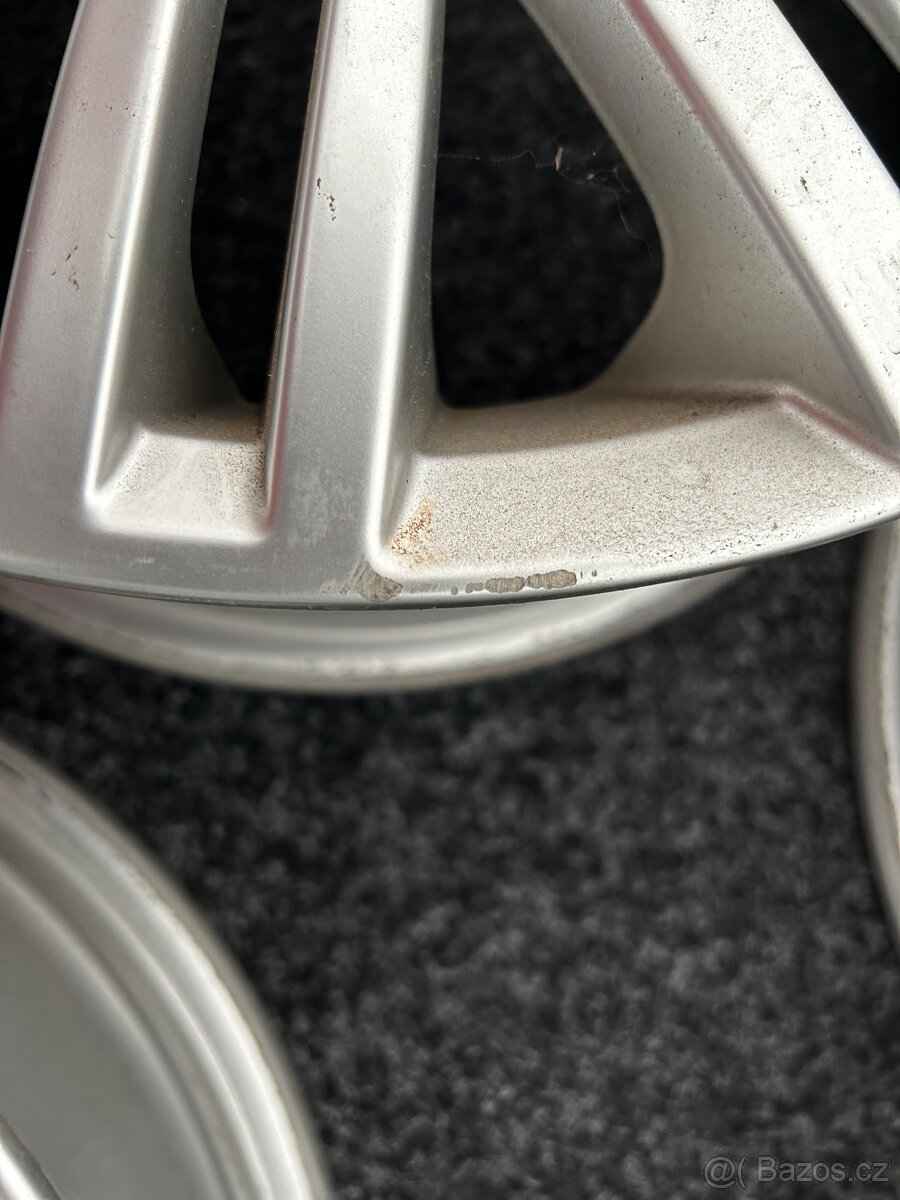 Orig. alu kola VW 4x100 R15 - 4