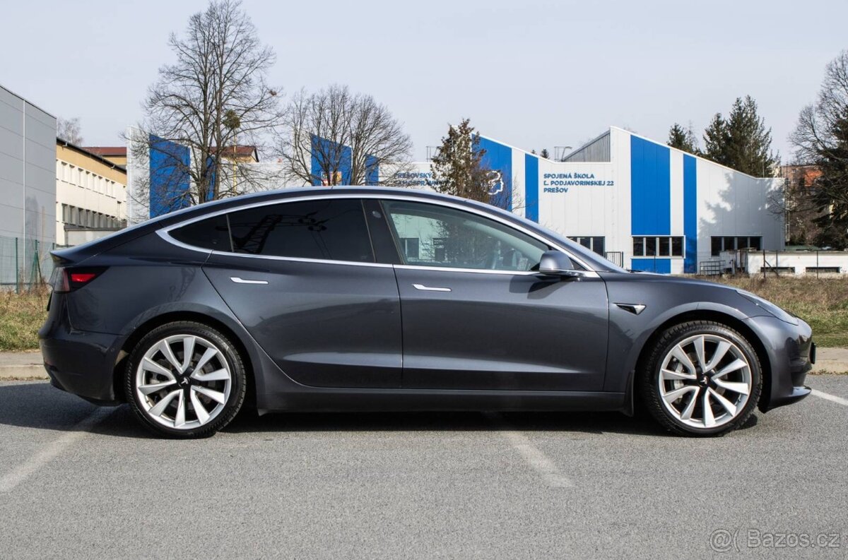 Tesla Model 3 Long Range AWD, 350kW (2019) - 4