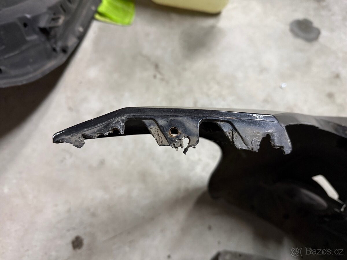 BMW e90 Mpaket nárazník origo - 4